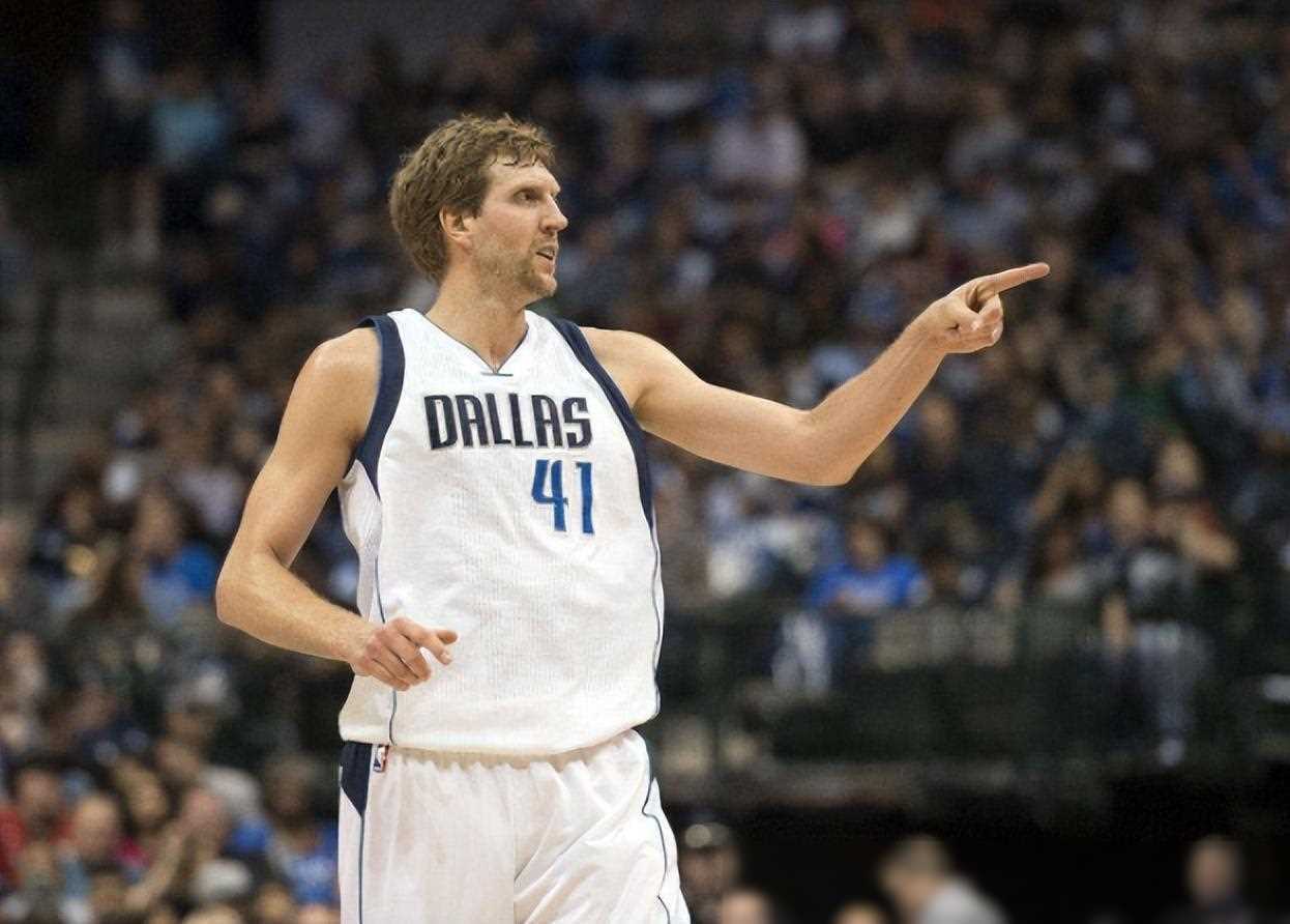 东契奇:打破队史纪录,仅用6年时间超越司机!_诺维茨基_传奇_独行侠