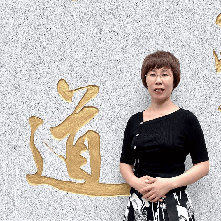 广州市第七中学副校长李海燕七中名师荟萃,群星闪耀,离不开青蓝工程