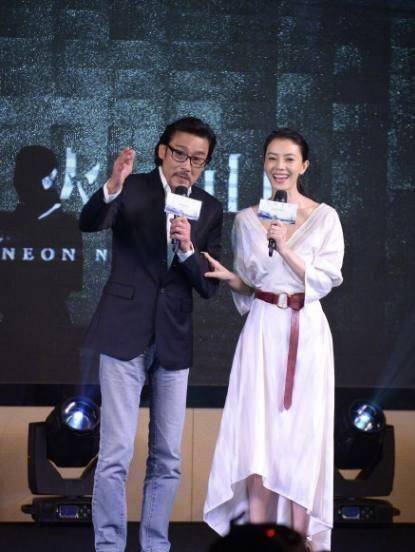 高圆圆否认被贾静雯预告怀孕却又被新搭档梁家辉当众催生