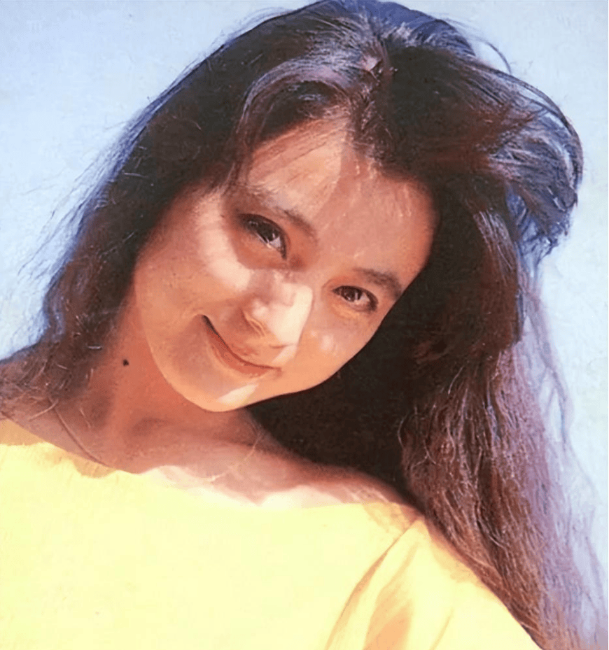 "最美嫦娥"邱佩宁的清醒:拍完《西游记》退圈,今65岁人人称赞