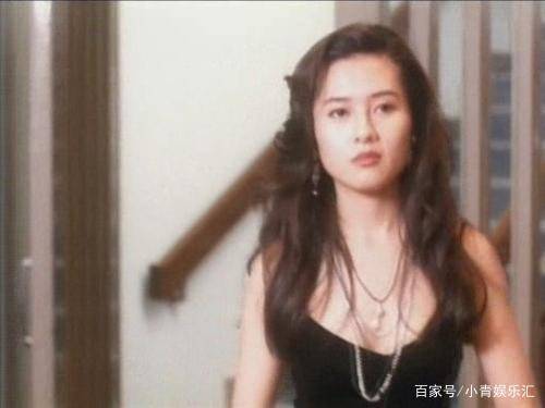 1994年,由李丽珍主演的电影《蜜桃成熟时》上映,立刻引起了轰动.