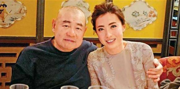 再出手卖3幅名作,最长持货16年的时间,3幅画总价5亿多_大刘_妻子_甘比