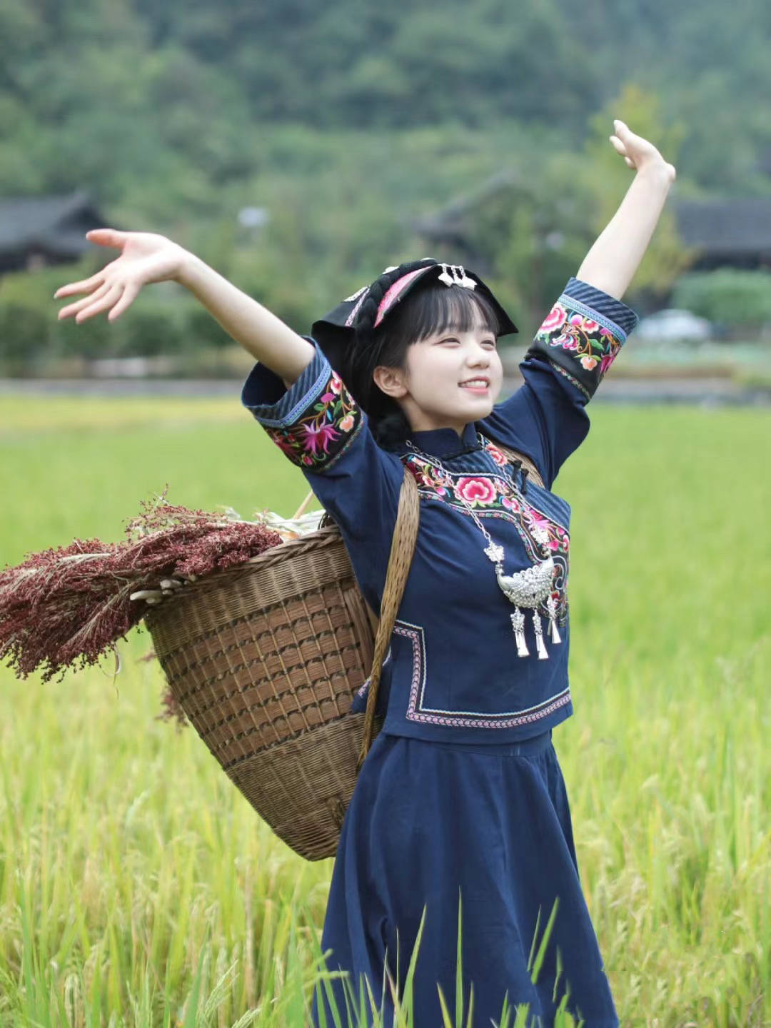 张家界报团五日游高规格纯玩团一般多少钱张家界旅游五