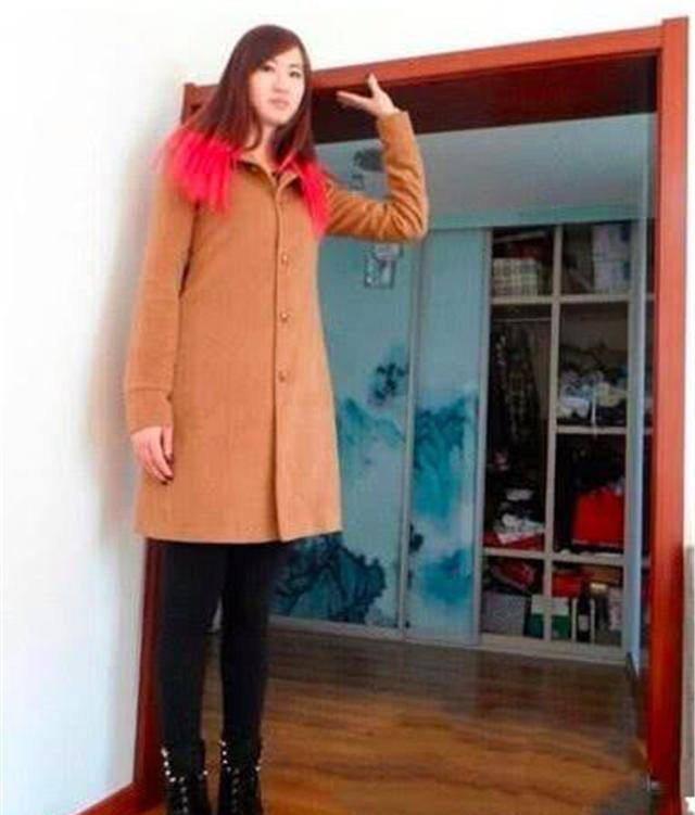 98米,4年前和老公回家总撞门框,婆婆:拆门_梁天云_王金宝_张佳迪