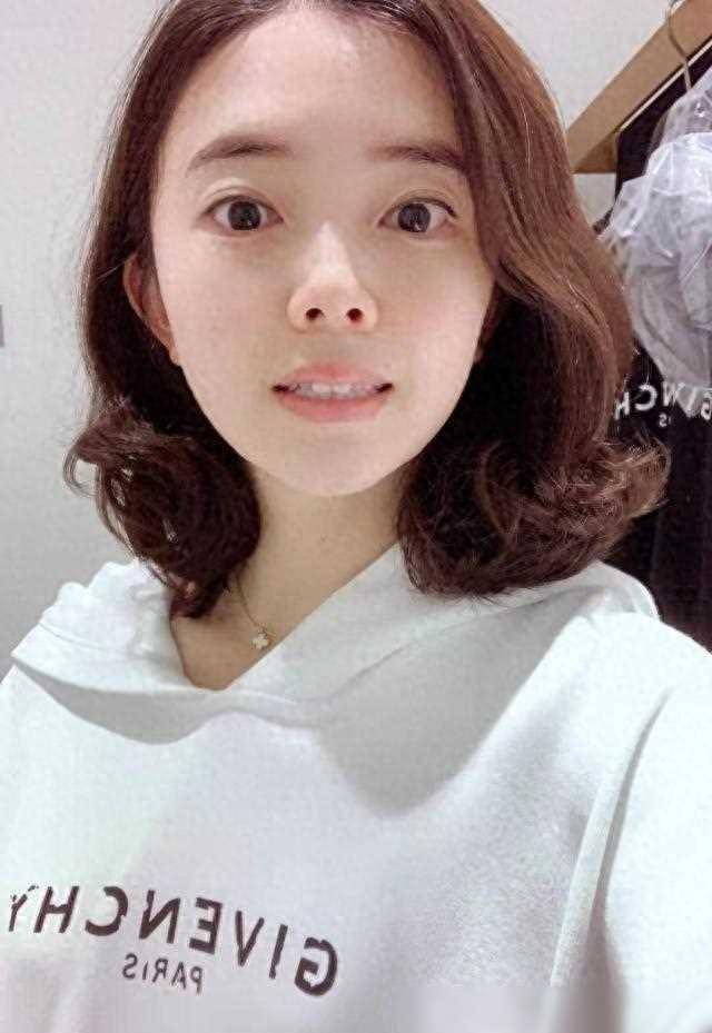 原创田志希夺冠笑开花柳承敏亲自关怀