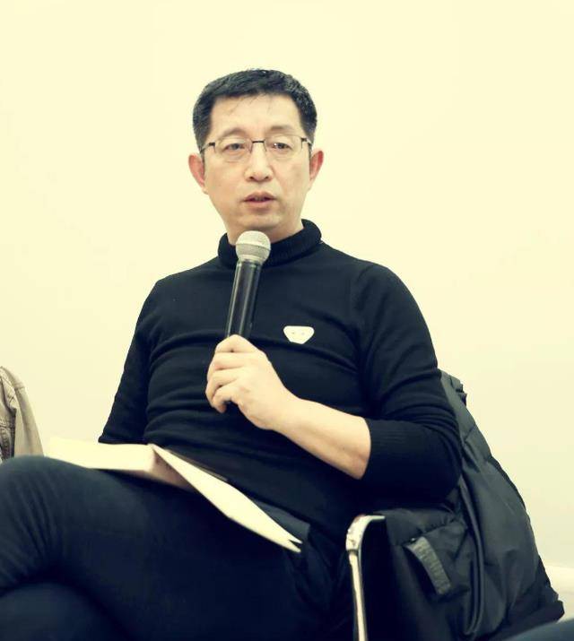 原创北大教授吴飞提议恢复土葬火葬将人当垃圾处理缺乏人文关怀