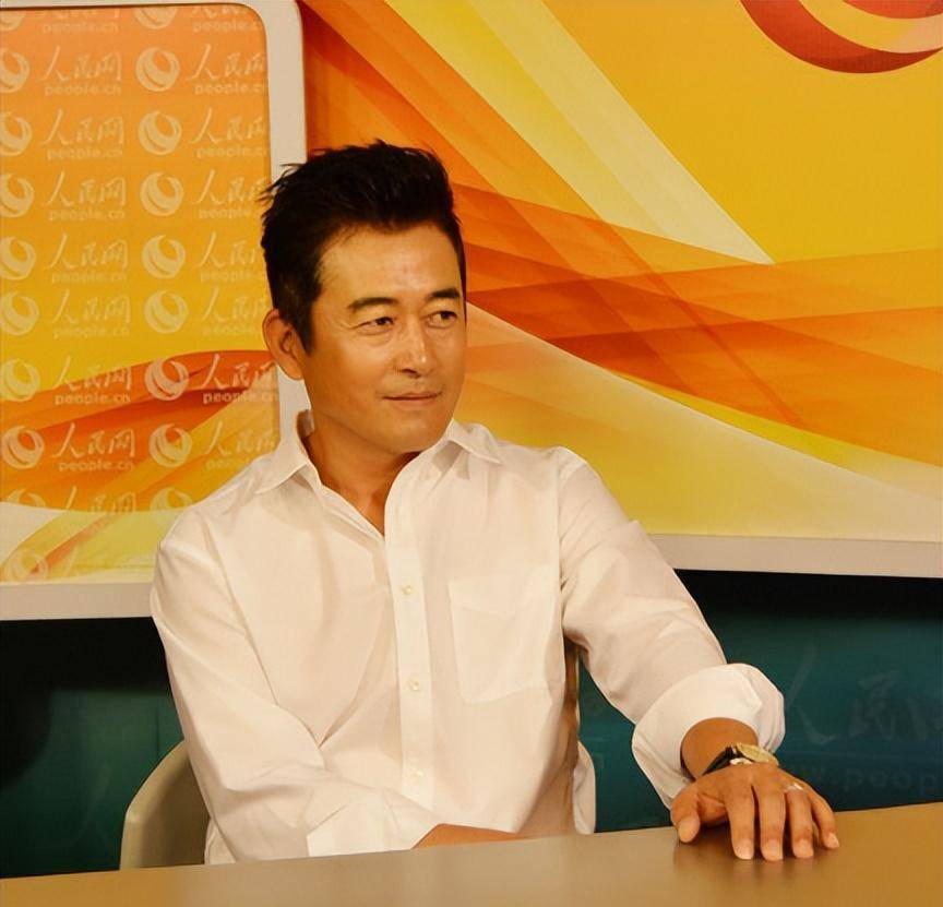 王志飞:一婚失败后,与张歆艺携手7年,三天闪婚张定涵终获幸福