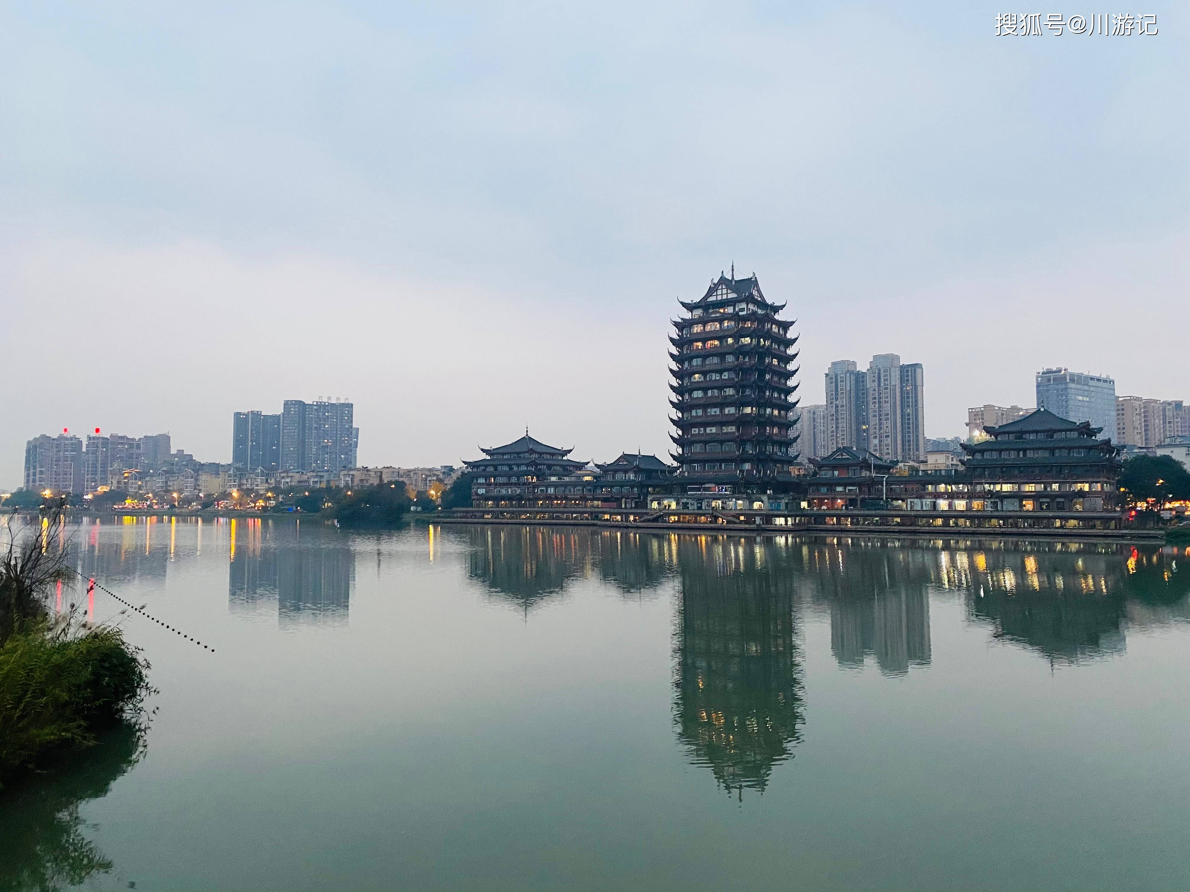 环境好,交通便捷,退休后选一个定居吧