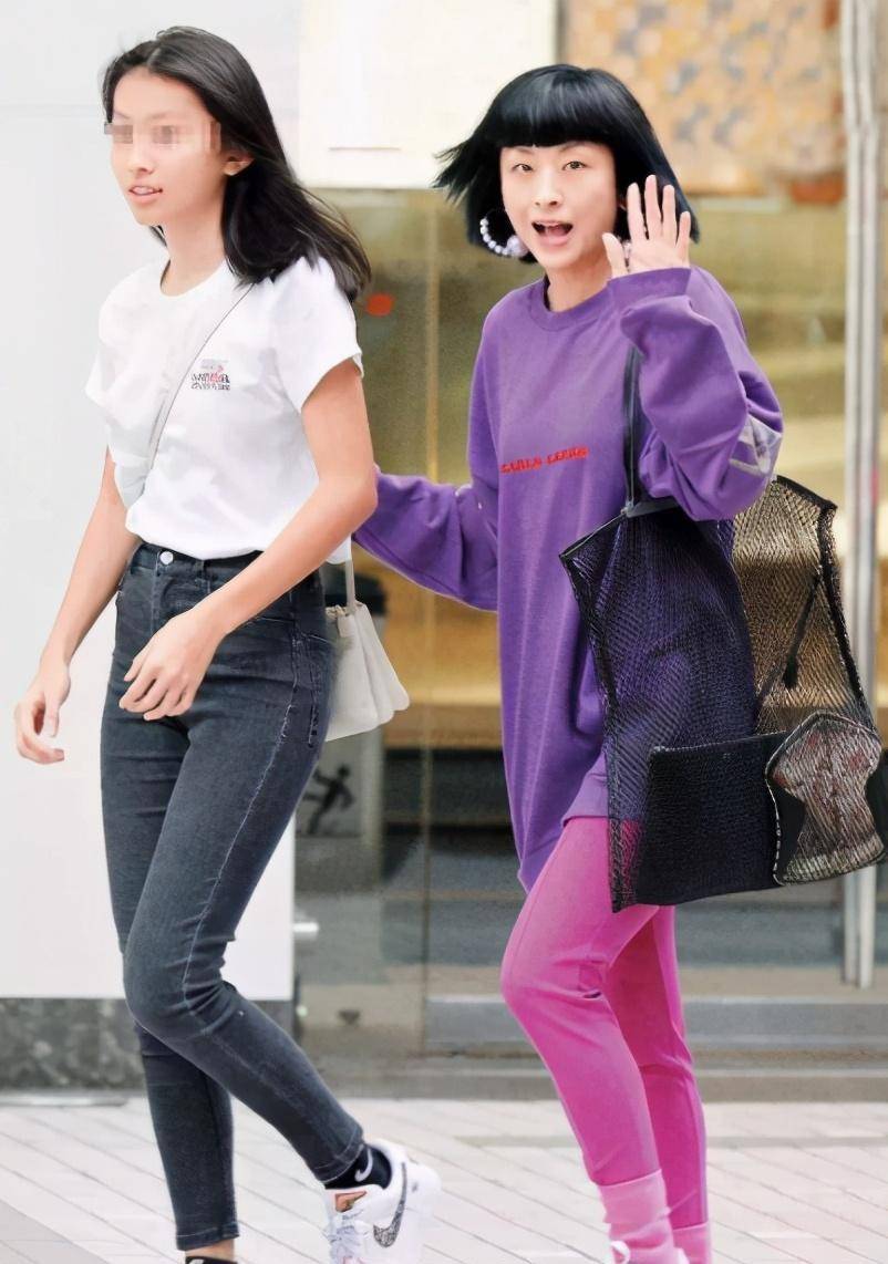 新《鹿鼎记》7位老婆一张脸,看看陈小春版,不是绝色却各有时尚