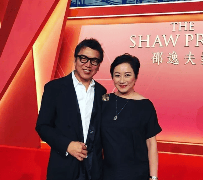 谢宁从港姐冠军到创业女强人她的人生每一步都精彩