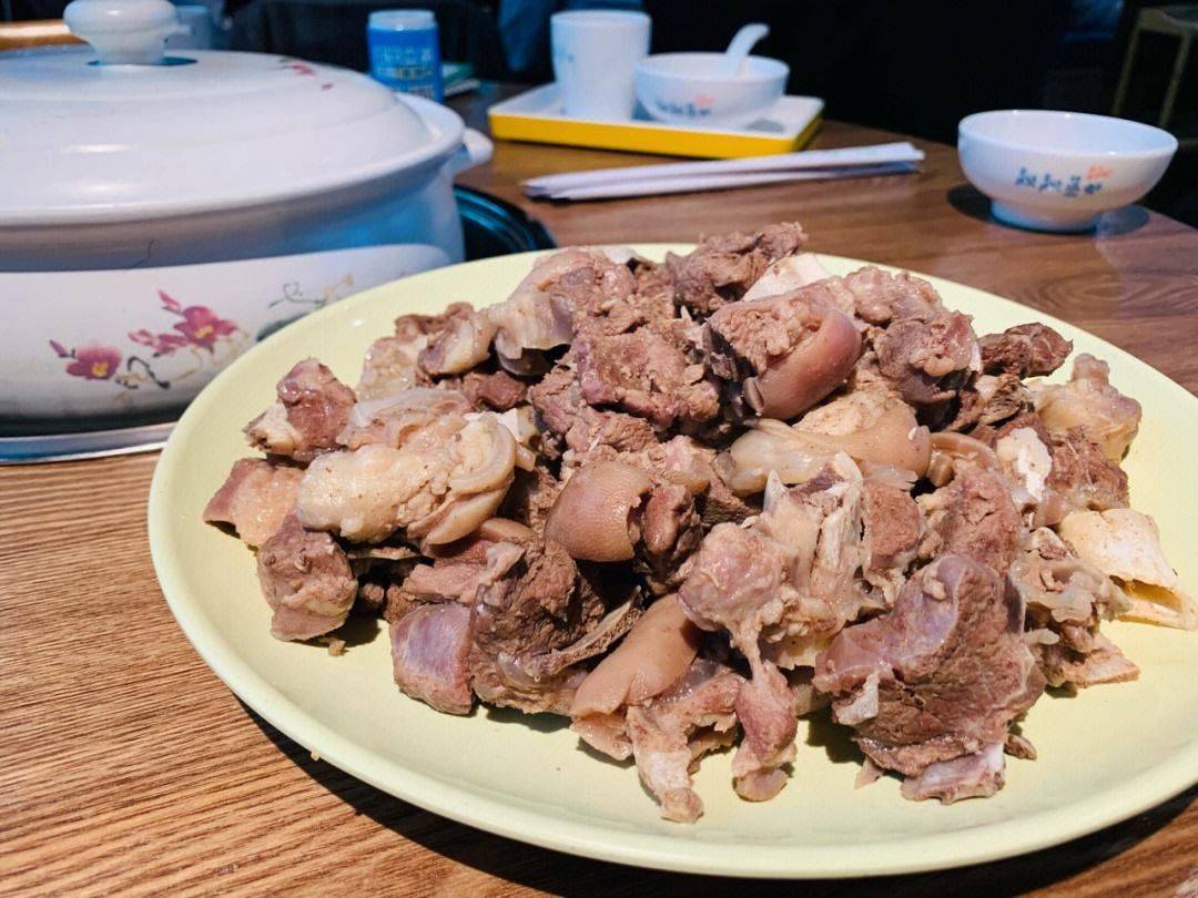 去海南饭店必点的10道菜,都是琼菜之魂",老板:你是人?