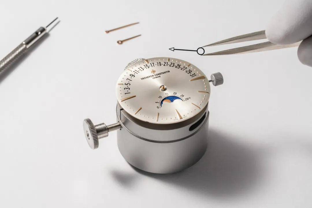 我在江诗丹顿的制表工坊亲眼见证腕表杰作的诞生