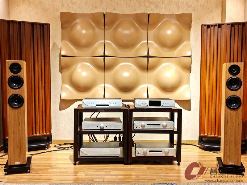 谁都玩得起的前后级评法国珊瑚礁atollpr200am200放大器