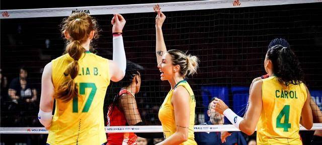 原创女排两强敌阵容揭晓意大利内讧解决全主力出击巴西组u40阵容备战