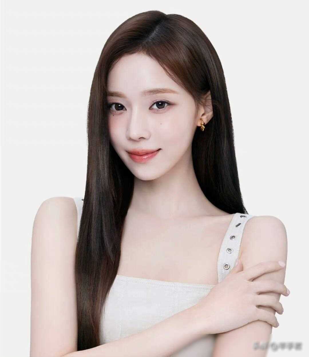 sm娱乐拒绝开放艺人个资给站子aespa四位艺人表态不约中输