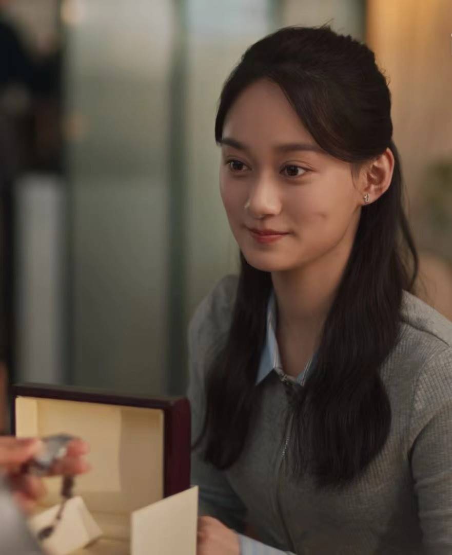 原创城中之城最美学霸三大名校专业第一张子枫的同学该火了