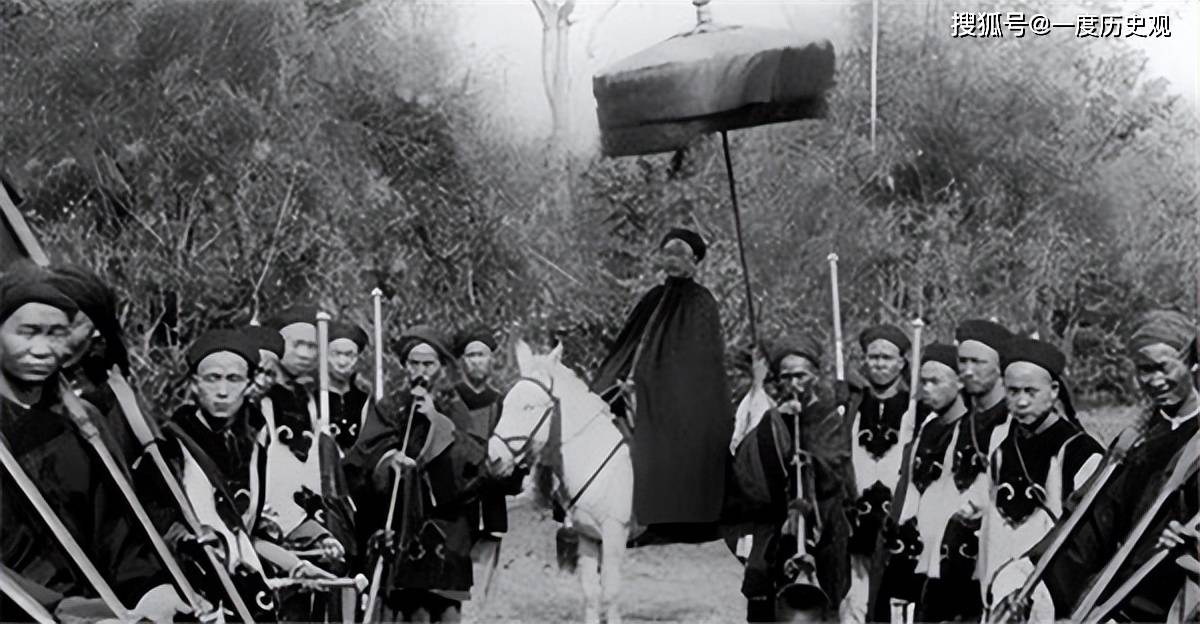 清朝最悲惨的大臣:60岁成民族英雄,66岁被斩首示众,还拍照传世_赵尔丰