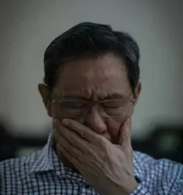 廖月琴鼓浪屿美人56岁因不堪压力跳海自尽让钟南山心痛不已