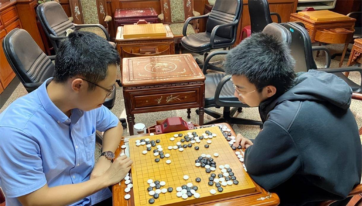 2024416围棋赛事中国天元战3番决赛连笑胜芈昱廷扳平大比分