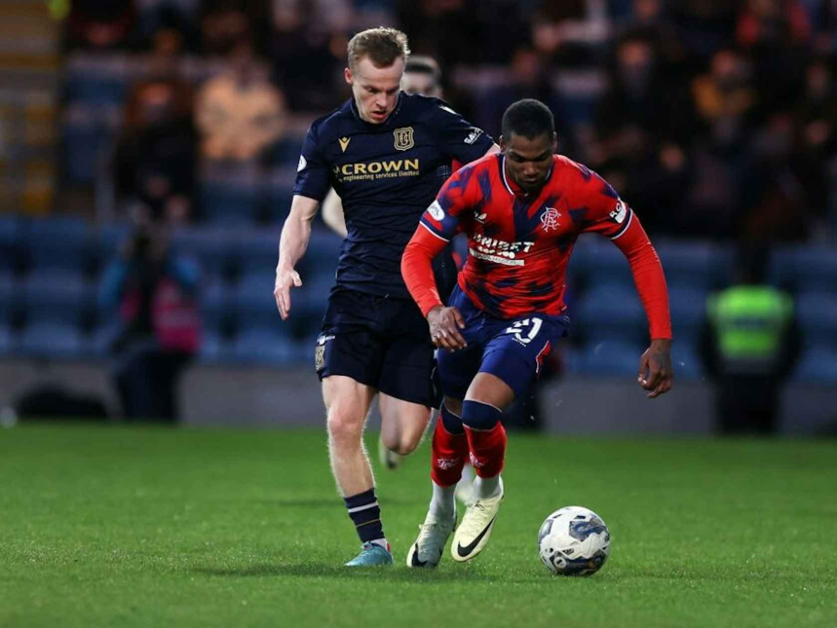 流浪者战平邓迪苏超冠军梦渐行渐远