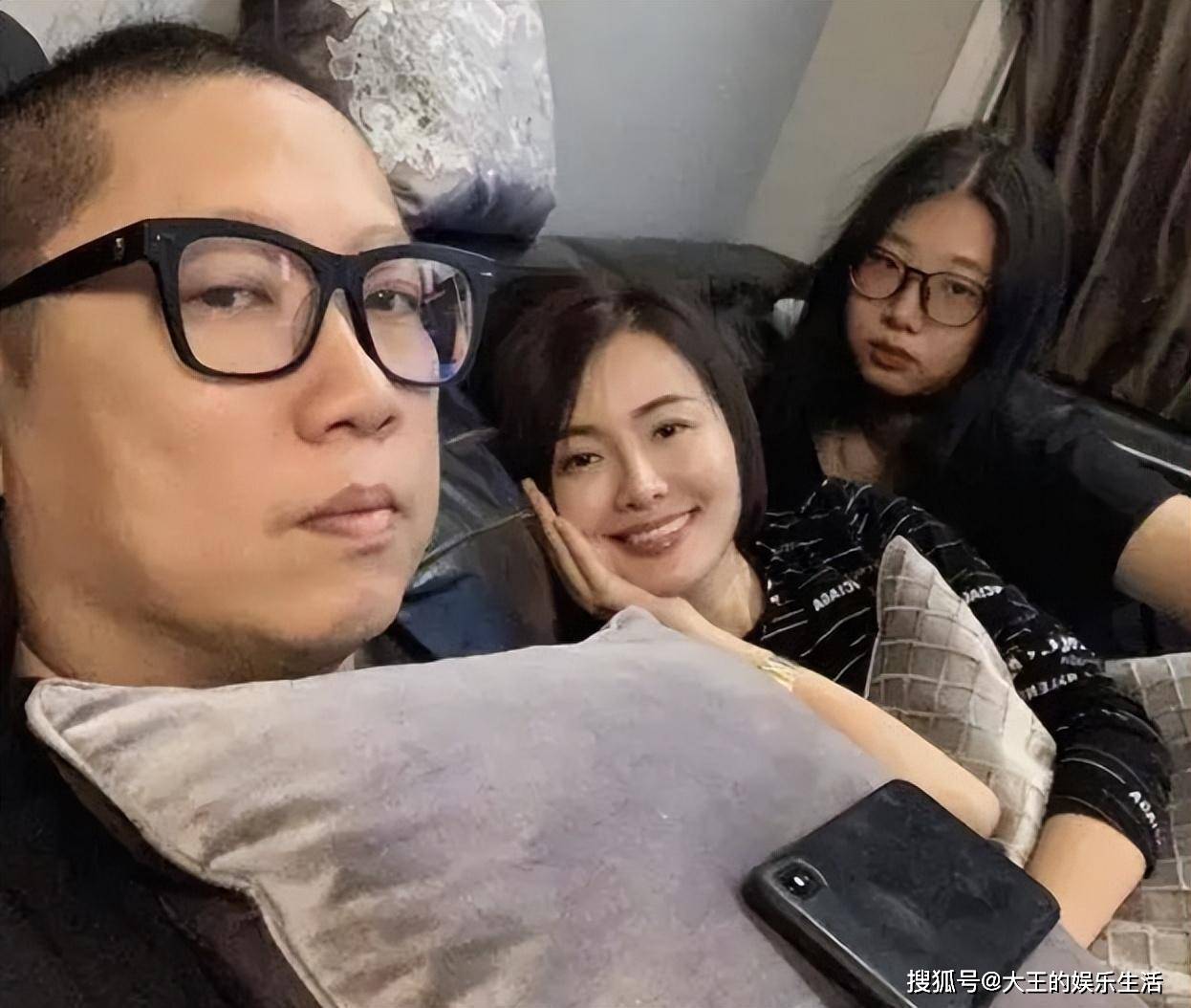 四川美女群演20年嫁香港导演拍视频涨粉千万现在成人生赢家