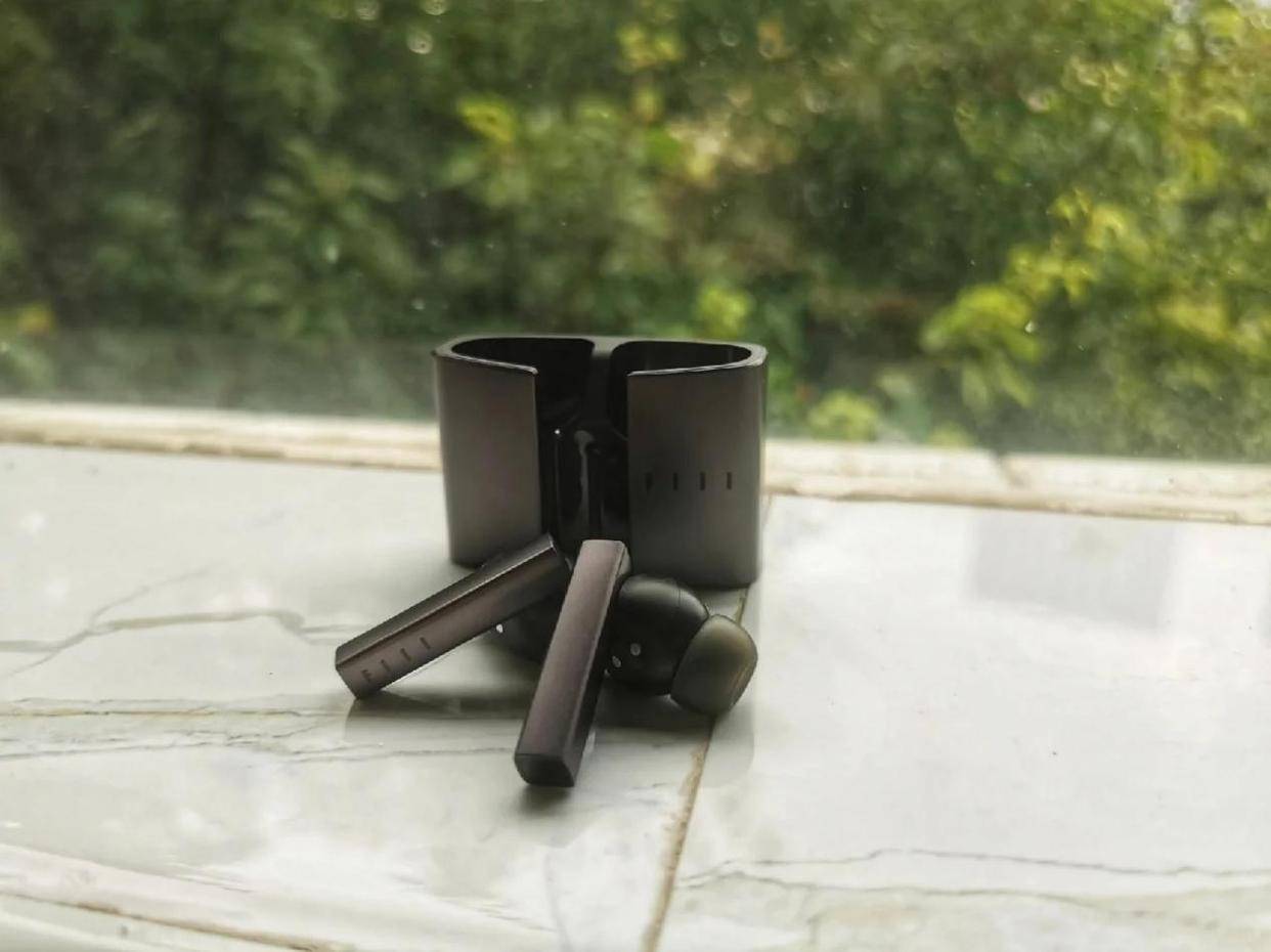 哪个品牌蓝牙耳机好掌握六大选购逻辑选准不选贵