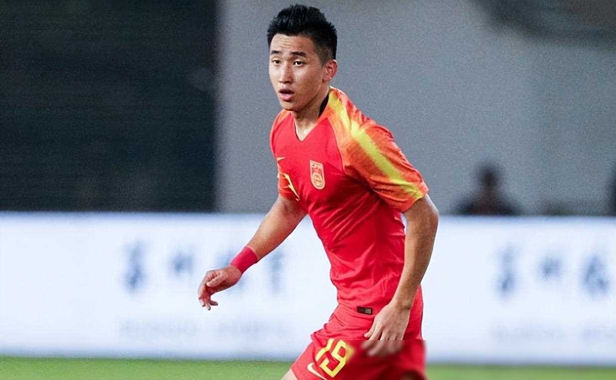 李明力助国脚加盟国安,新赛季首秀惊艳众人的立功之举