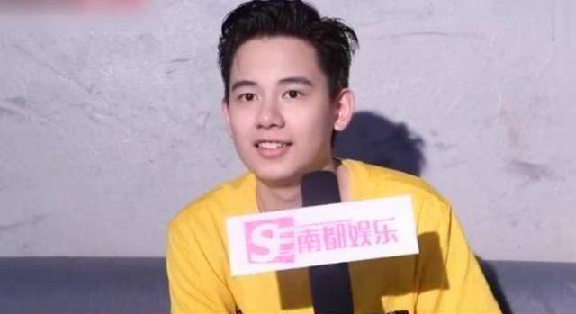 胡先煦又爆恋情?黄帽女是《小时光》虎妞,与刁卓微博互动露端倪