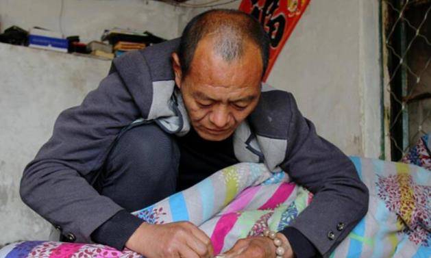 7年前辽宁农民捡140斤太岁一夜暴富现在过得怎么样了