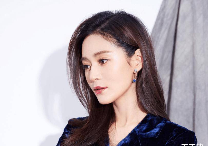 原创低调而又努力的王媛可不仅十分敬业也表现出了强大演技