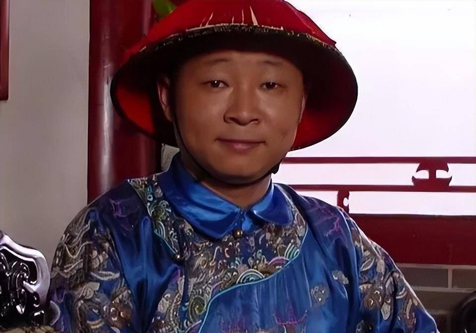 喜剧的黄金年代,涌现出了一大批优秀的巴蜀笑星,刘德一,沈伐,李伯清