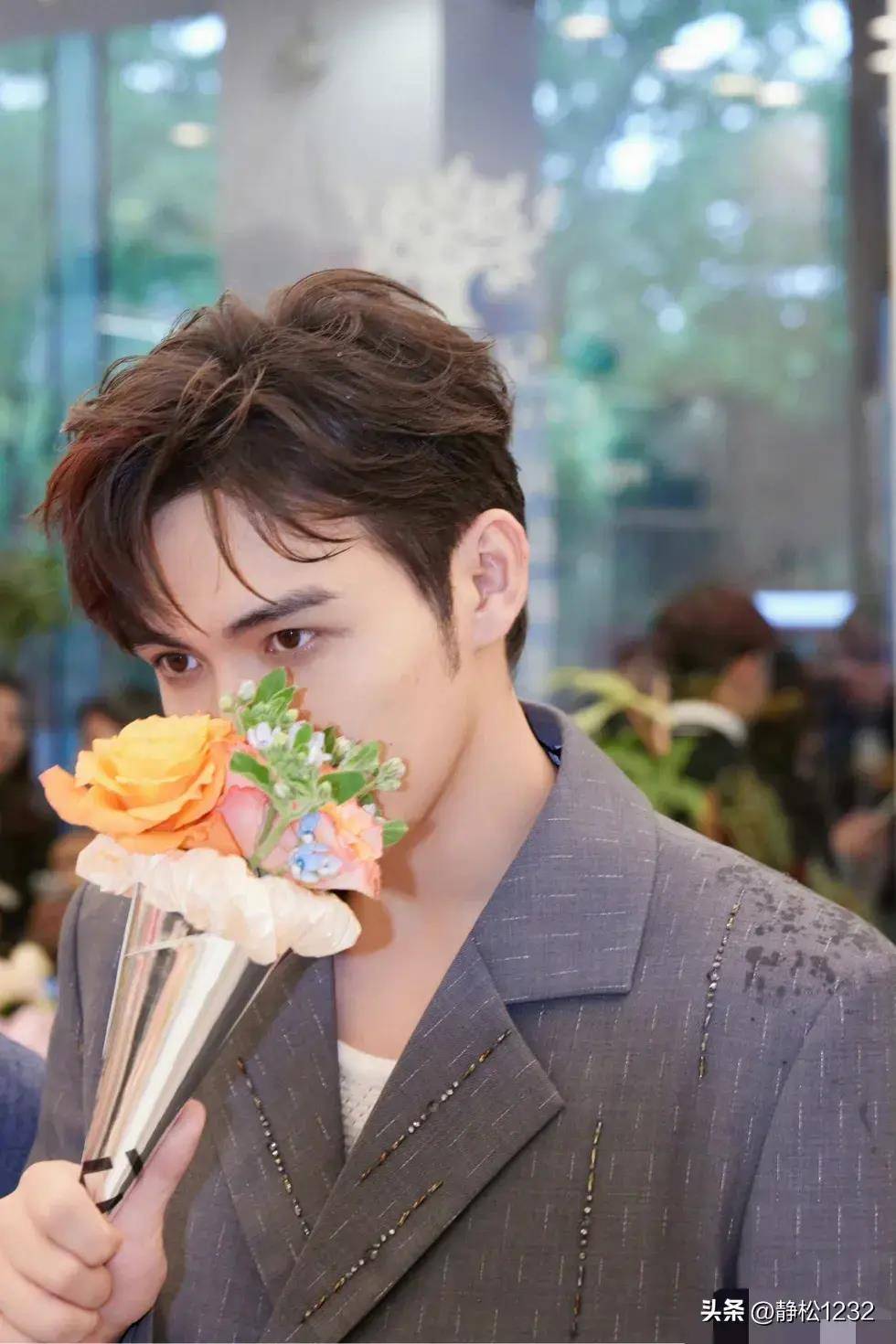 第19名张彬彬最近张若昀的《庆余年2》简直是热度不断啊,主要是