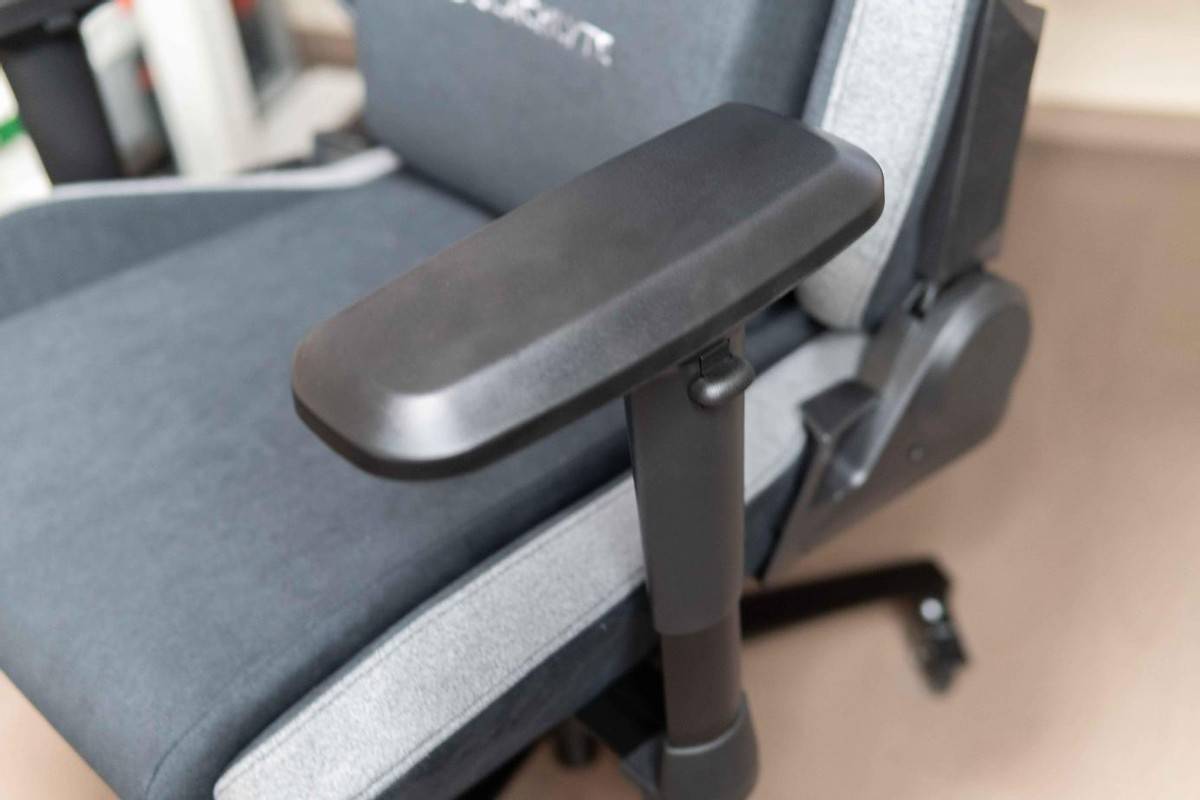 要安全更要潮流,blavklyte逐夜电竞椅补齐我的电竞房_设计_椅子_时候