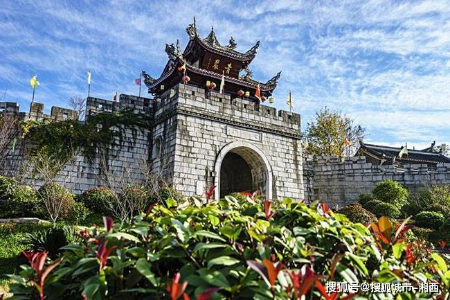 去四川旅游观光是不是玩才较为好，这篇全攻略帮你搞掂，包涵全攻略+甜品+住(图2)