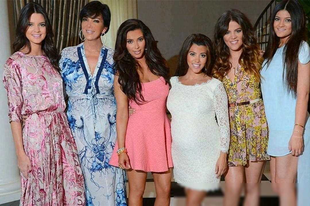 岁金卡戴珊:身材傲人,隔空示爱c罗,现状引人关注