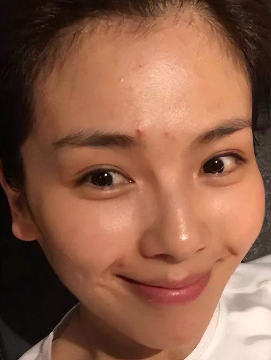 马伊琍刘涛卸妆惊艳,高圆圆素颜亮相引热议!