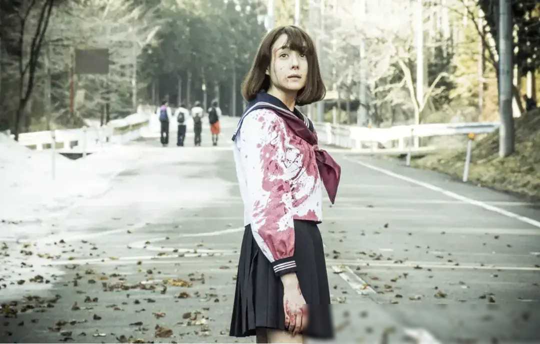 《虚拟真实》主演:特林德尔·玲奈 / 真野惠里菜 / 篠田麻里子豆瓣