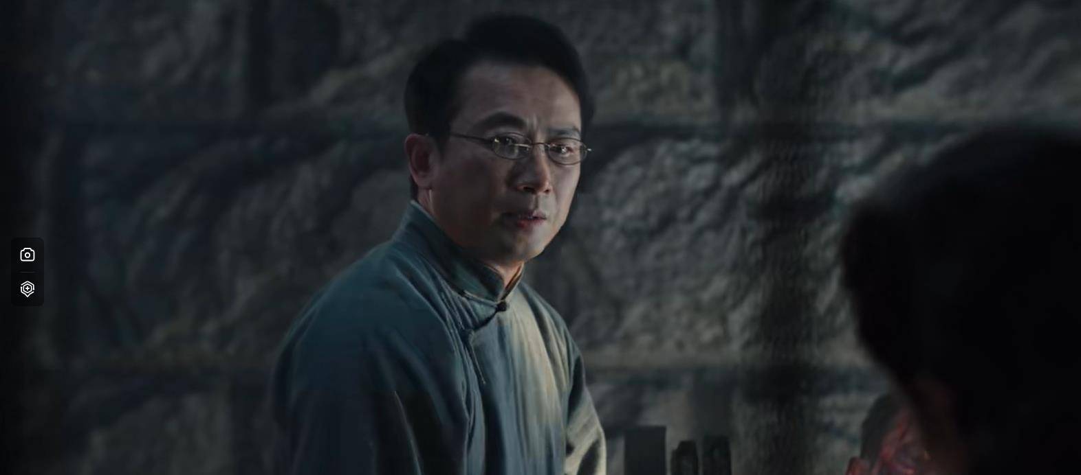 杨幂新剧建议下架,谍战剧要的是接地气,而不是"接地府"