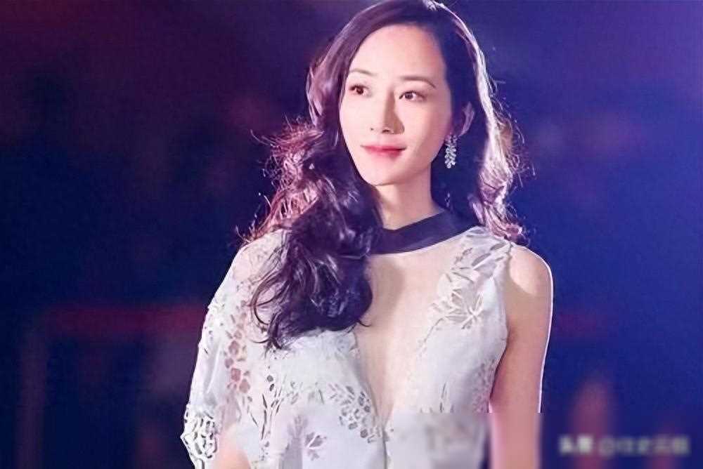 代表作是"我爷爷",演技混子还教人演戏,傲慢的来源之谜_韩雪_观众