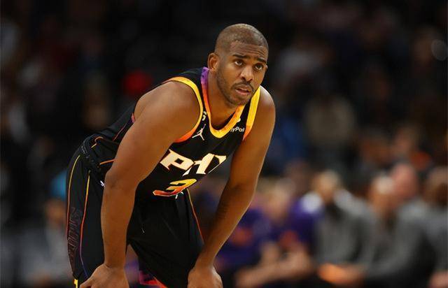 保罗拒绝勇气800万续约,选择2年3500万加盟马刺!