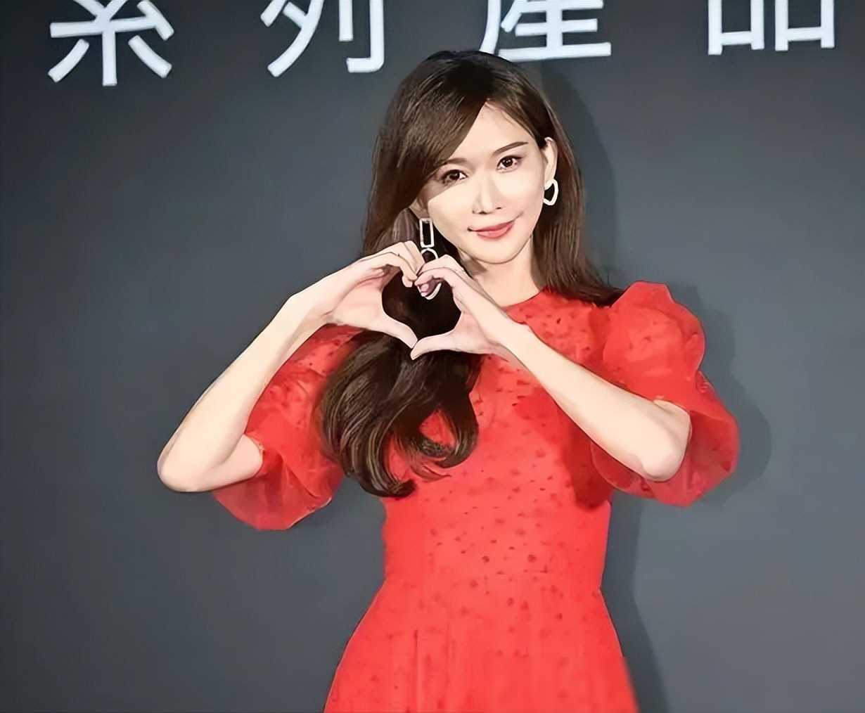 作为一名演员,林志玲的表现同样令人赞叹.