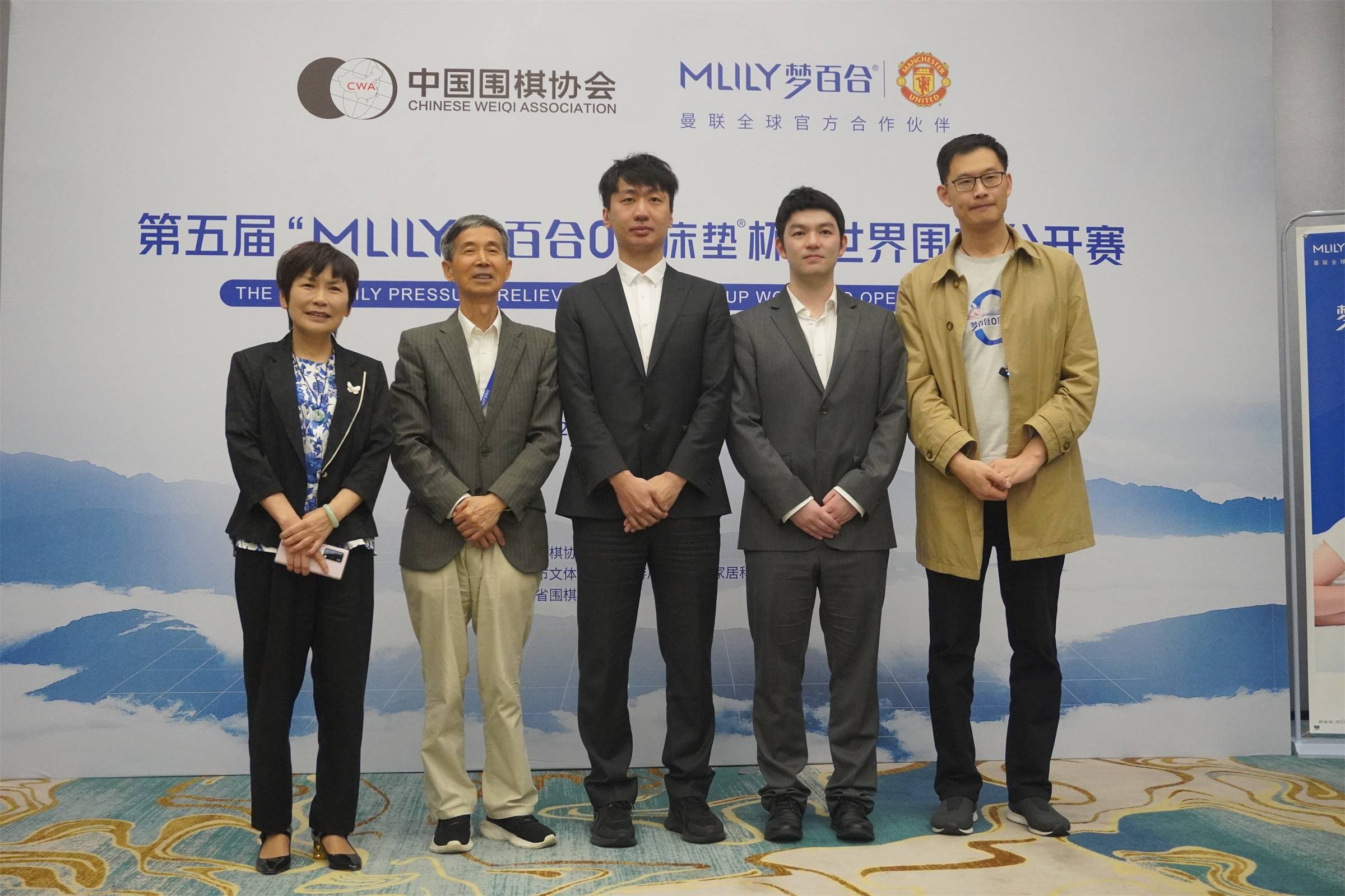 梦百合杯李轩豪3:1击败党毅飞 加冕新科世界冠军