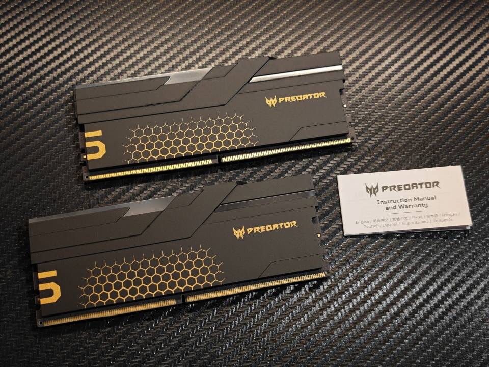 高频内存对于玩游戏究竟有没有提升?宏碁Hermes冰刃6400MHz内存实测分享!