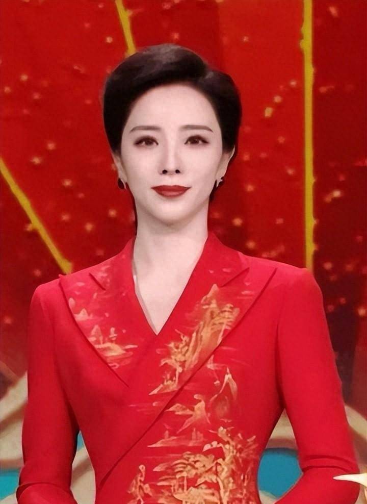 善恶终有报,疑似转行"捞金"的李思思,现在已经活成了一个笑话