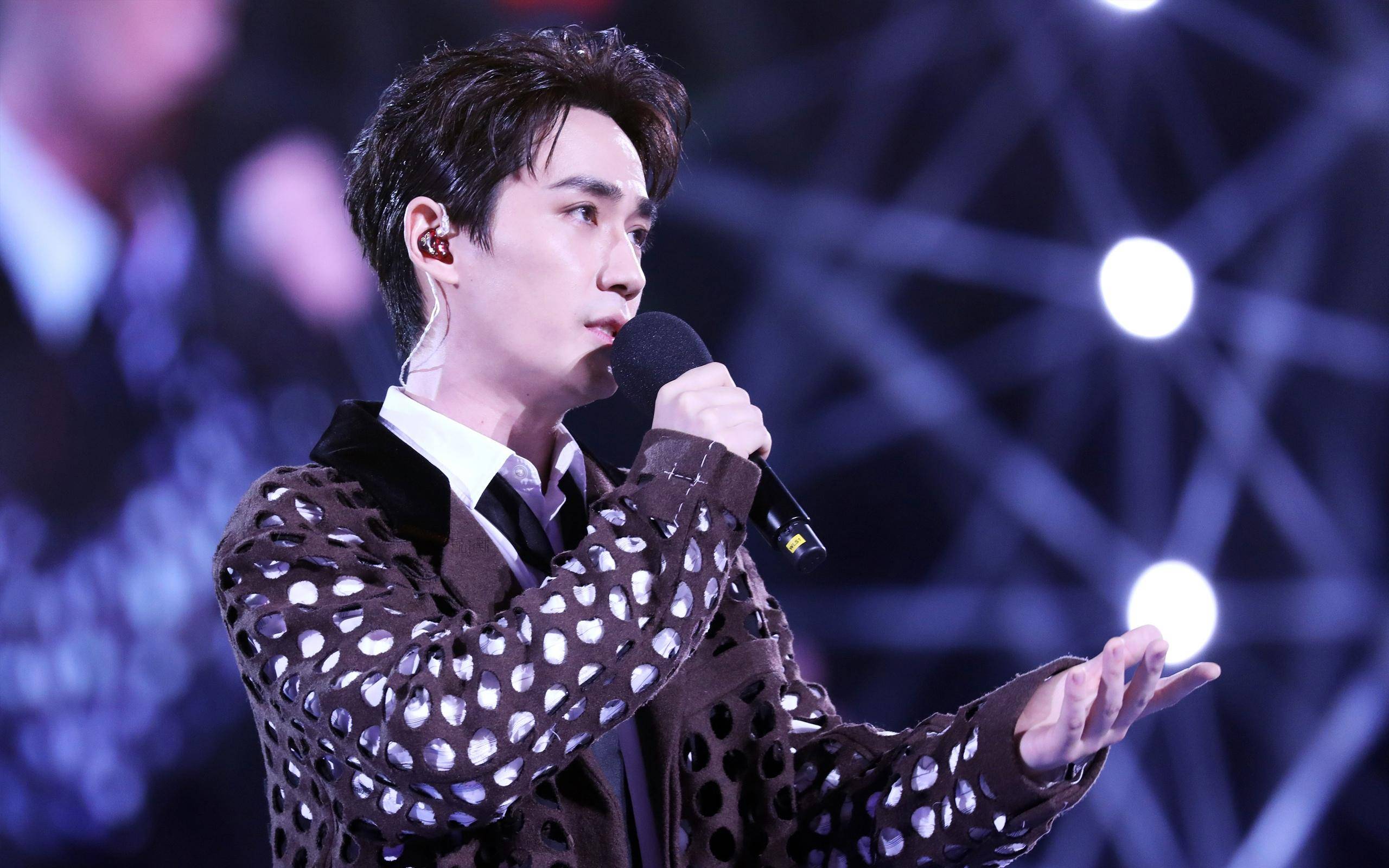 八卦爆料:朱一龙,谢娜,黄晓明,庄达菲,井柏然,梁洁