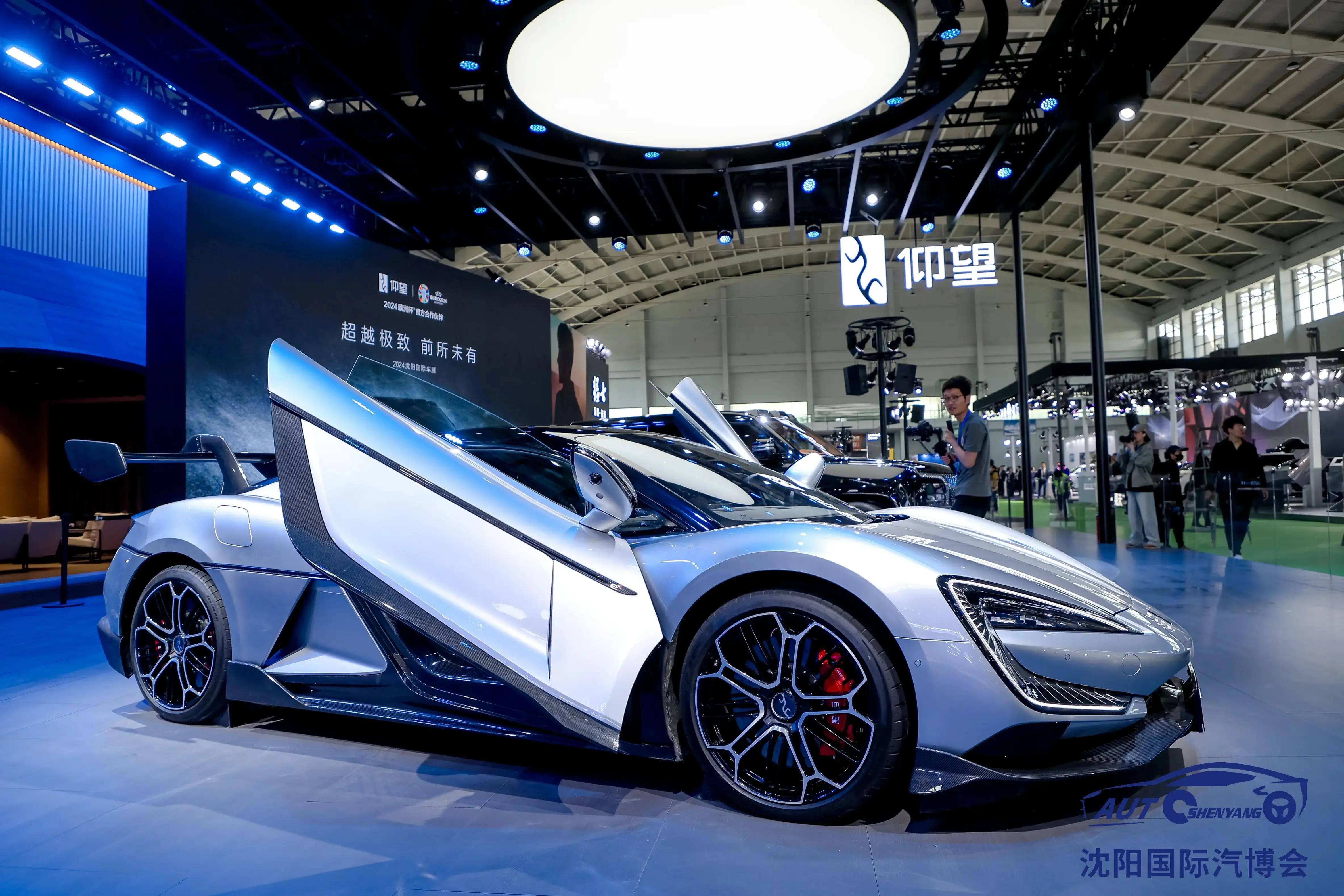 沈阳国际汽博会 规模热度成行业顶流