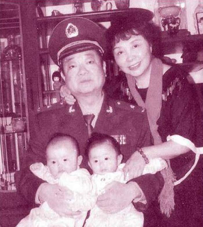 59岁失独,60岁冒险生下双胞胎,"高龄宝妈"盛海琳如今怎样了