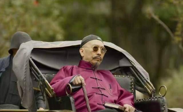 觉醒年代里辜鸿铭一个保皇党,为何会被给予大量的镜头?