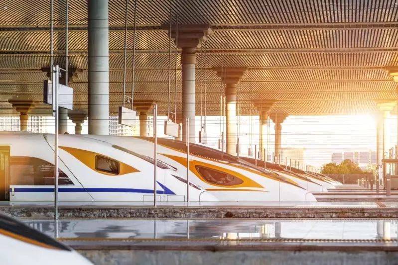 四条高铁价格调整背后,一本难念的基建经