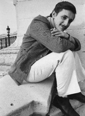 老佛爷"娶"猫不成,为它留下21亿的巨额遗产,如今猫过得怎么样